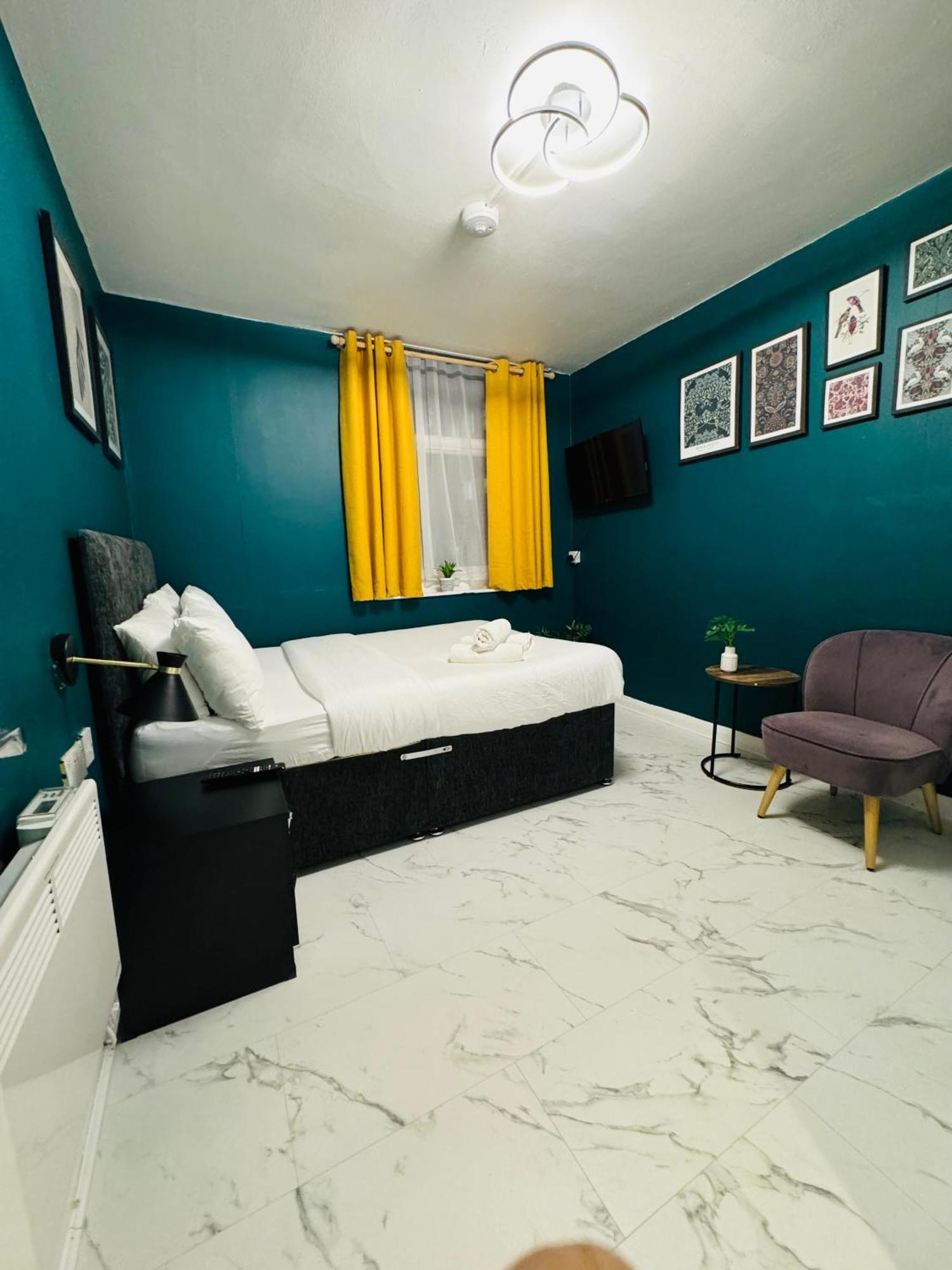 Private Studio Flat In City 1190 Londres Exterior foto