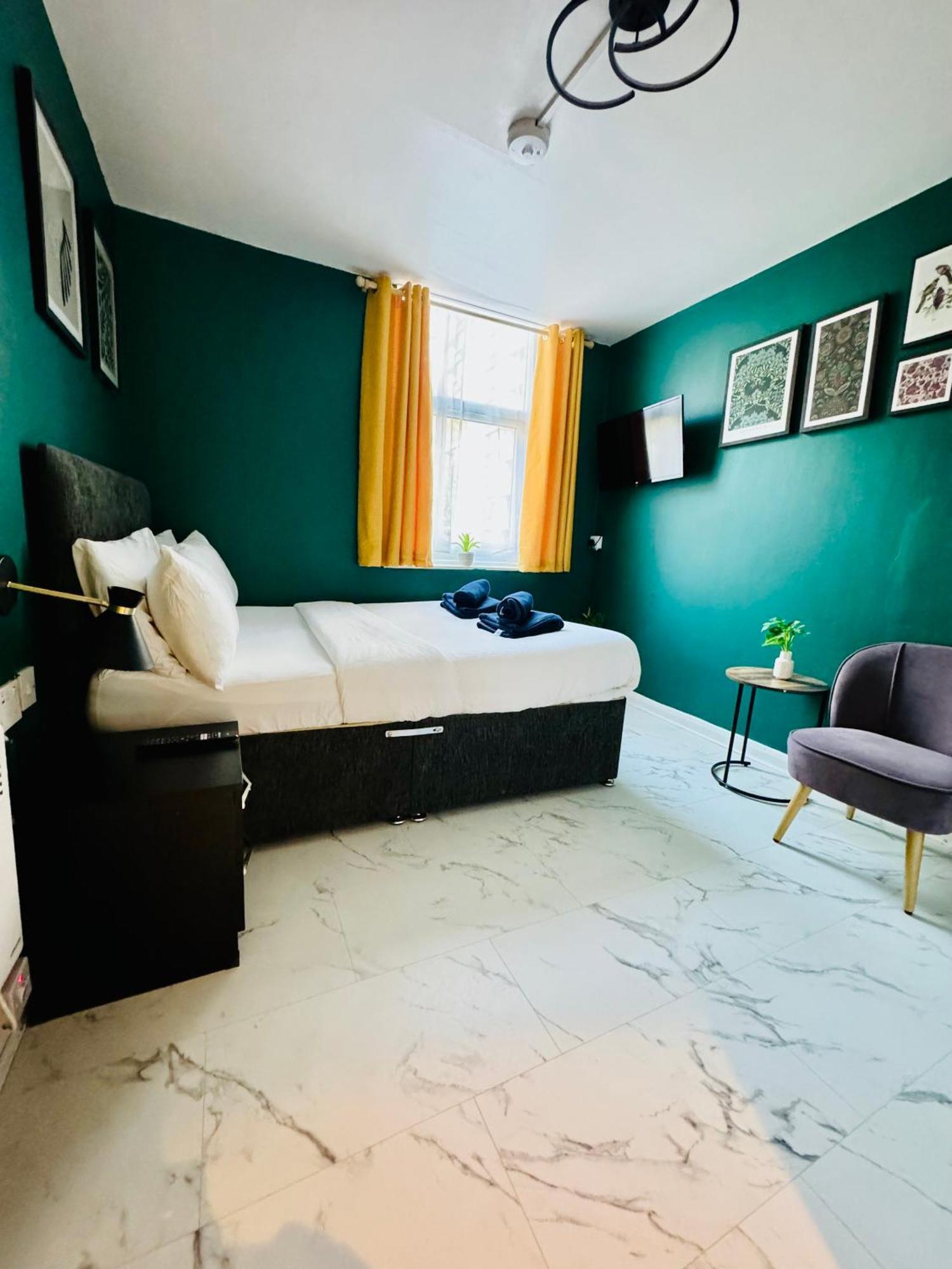 Private Studio Flat In City 1190 Londres Exterior foto